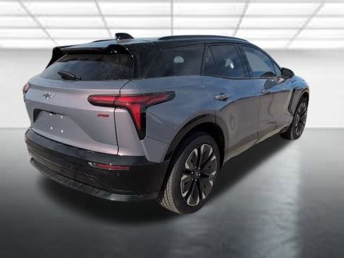 New 2025 Chevrolet Blazer EV RS image 33