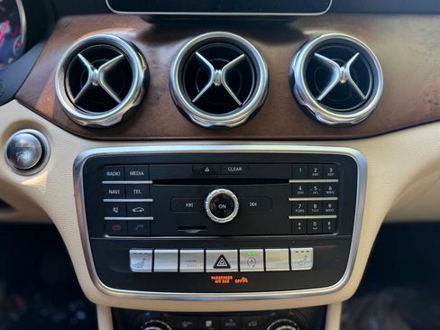 Used 2019 Mercedes-Benz GLA 250 image 29