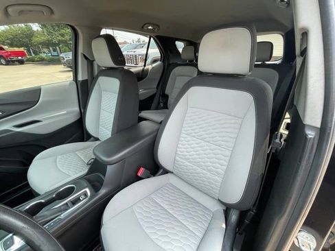 Used 2020 Chevrolet Equinox LT AWD/4WD image 17