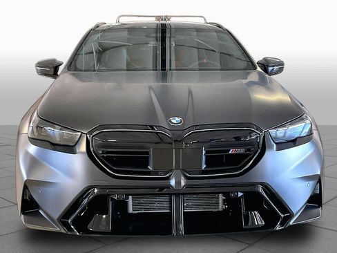 Used 2026 BMW M5 Touring w/ M Driver's Package AWD/4WD image 3