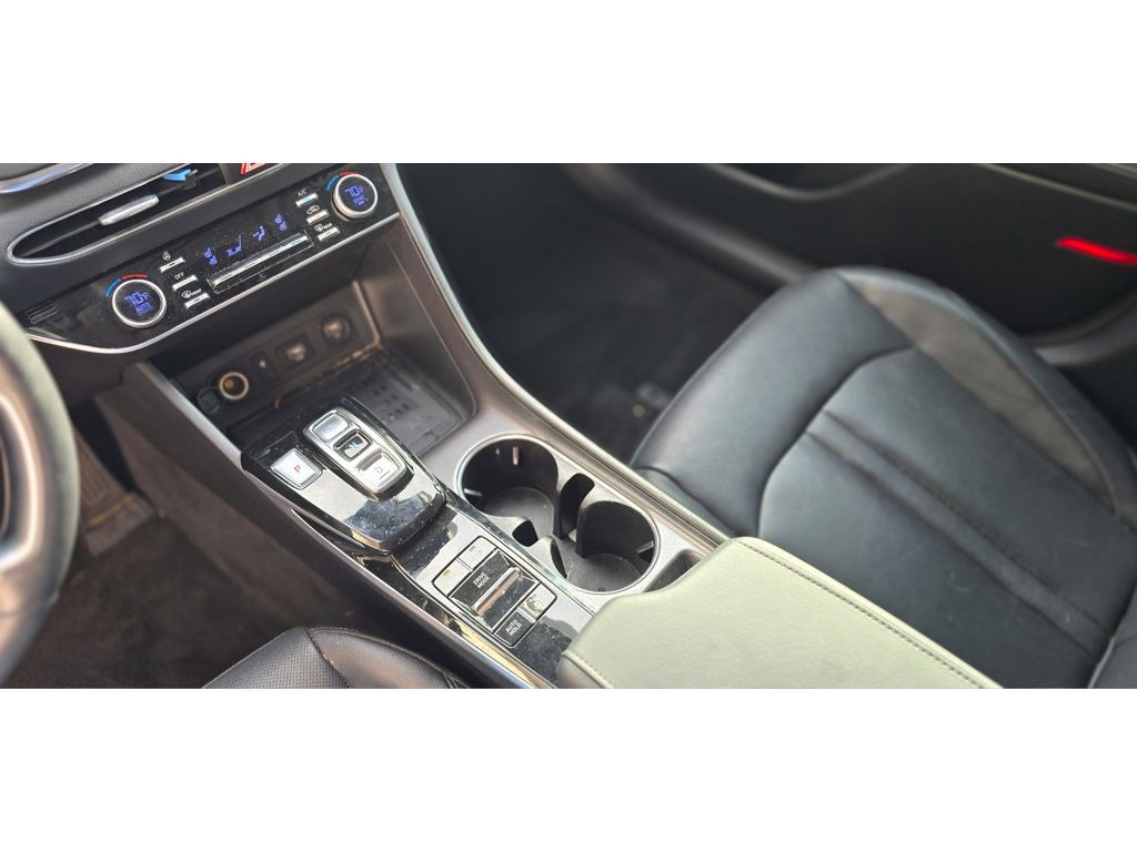 Used 2022 Hyundai Sonata Limited FWD image 14