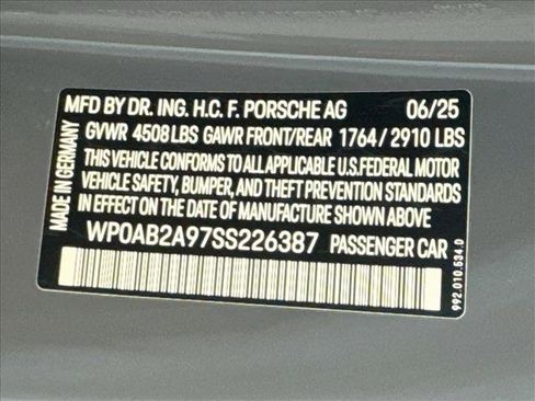 Certified 2025 Porsche 911 Carrera GTS RWD image 26