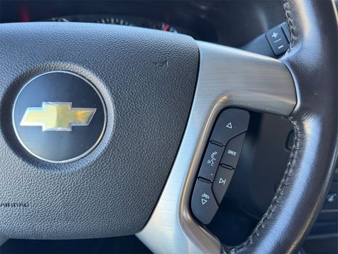 Used 2017 Chevrolet Express 2500 image 23