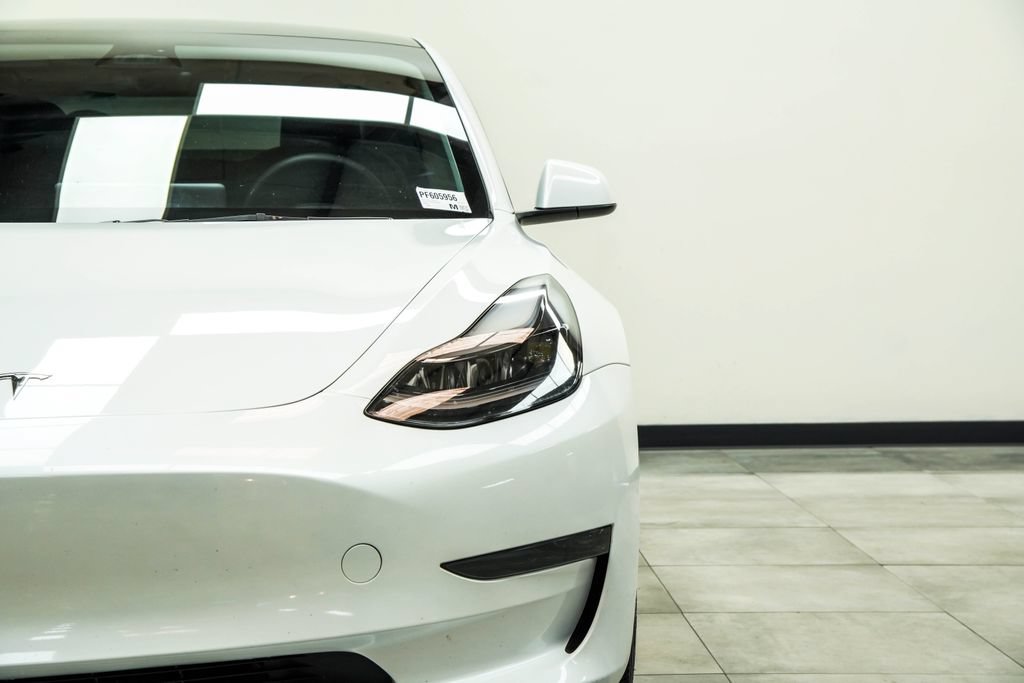Used 2023 Tesla Model 3 Standard Range RWD image 8