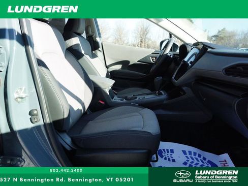 Used 2024 Subaru Crosstrek 2.0i Premium image 9