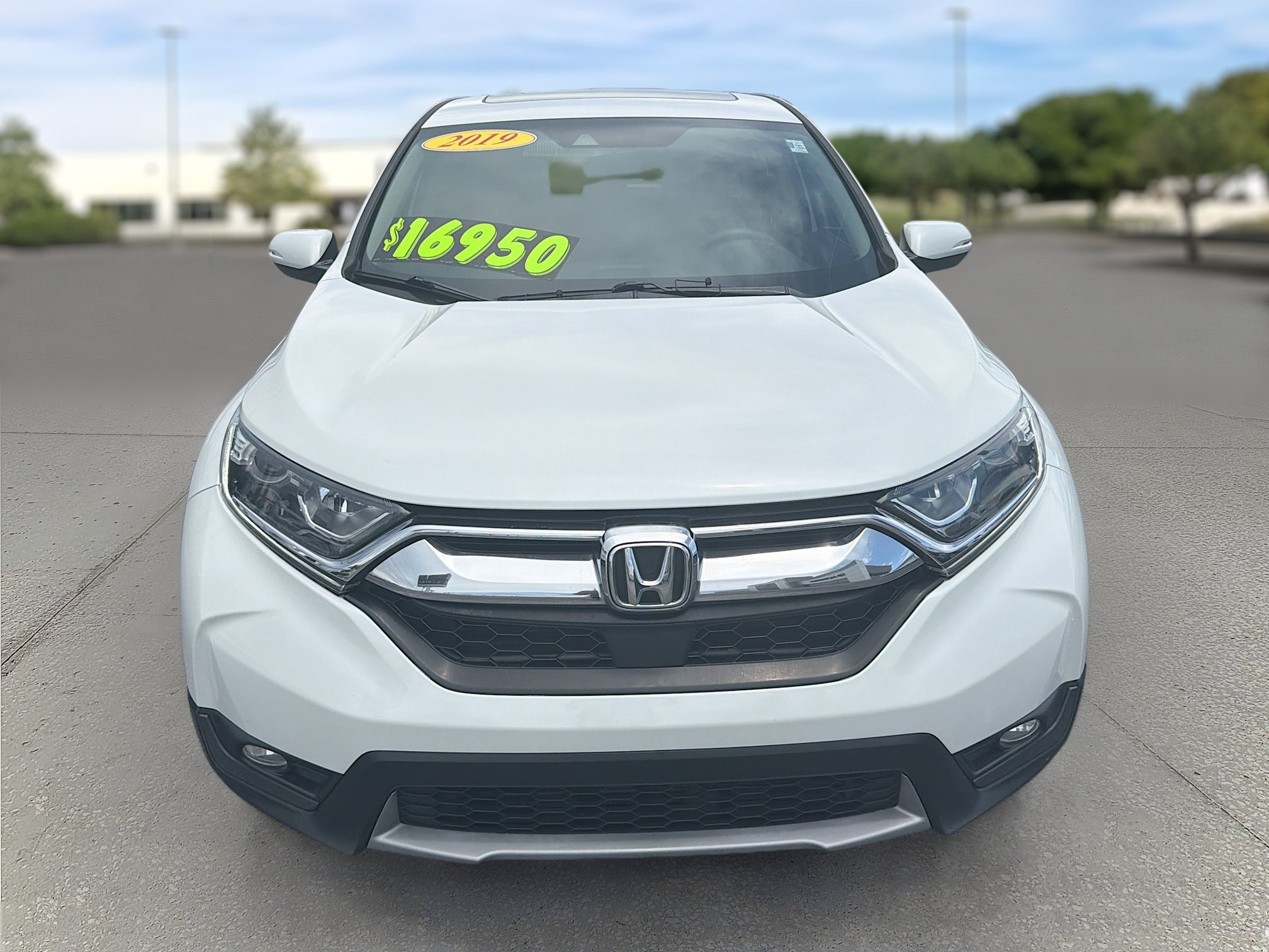 Used 2019 Honda CR-V EX image 2