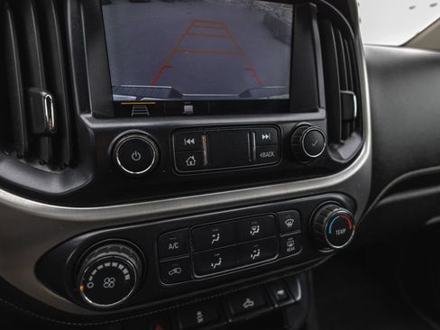 Used 2019 GMC Canyon SLE AWD/4WD image 19