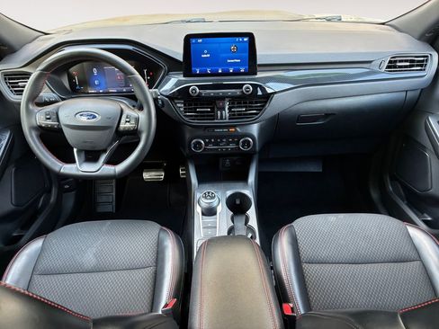 Used 2024 Ford Escape ST-Line AWD/4WD image 10