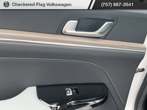 Used 2024 Kia K5 EX w/ EX Premium Package image 23