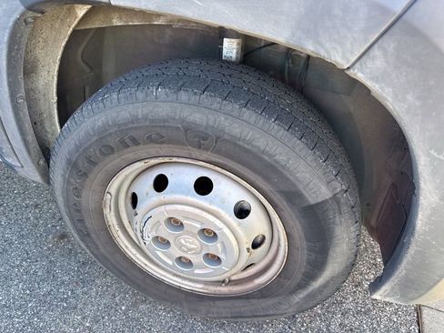 Used 2018 RAM ProMaster 3500 w/ Premium Appearance Group image 2