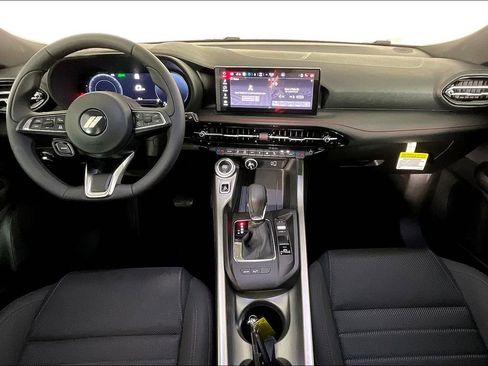 Used 2024 Dodge Hornet GT w/ Cold Weather Group image 21