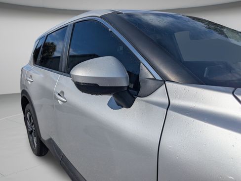 Used 2023 Nissan Rogue SV FWD image 37