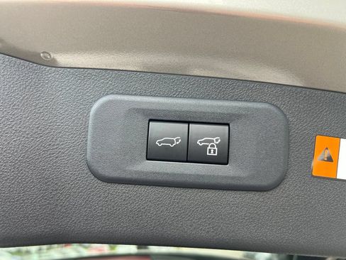 Used 2024 Lexus NX 250 FWD w/ Towing Package (2000 Lbs) image 22