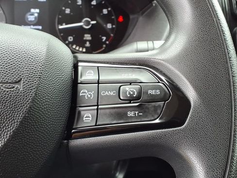 Used 2025 RAM ProMaster 2500 w/ Convenience Group FWD image 17
