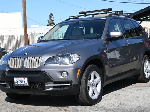 Used 2009 BMW X5 xDrive35d AWD/4WD image 1