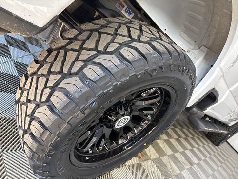 Used 2024 Ford F250 XLT w/ FX4 Off-Road Package image 28