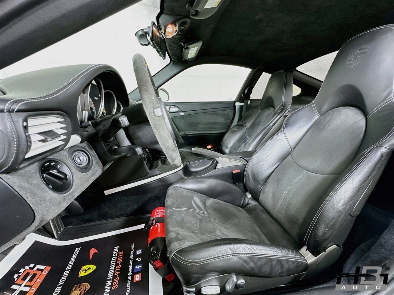 Used 2010 Porsche 911 GT3 RWD image 13