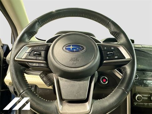 Certified 2022 Subaru Ascent Premium w/ Convenience Package image 11