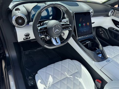 New 2026 Mercedes-Benz SL 63 AMG S e Performance 4MATIC image 14