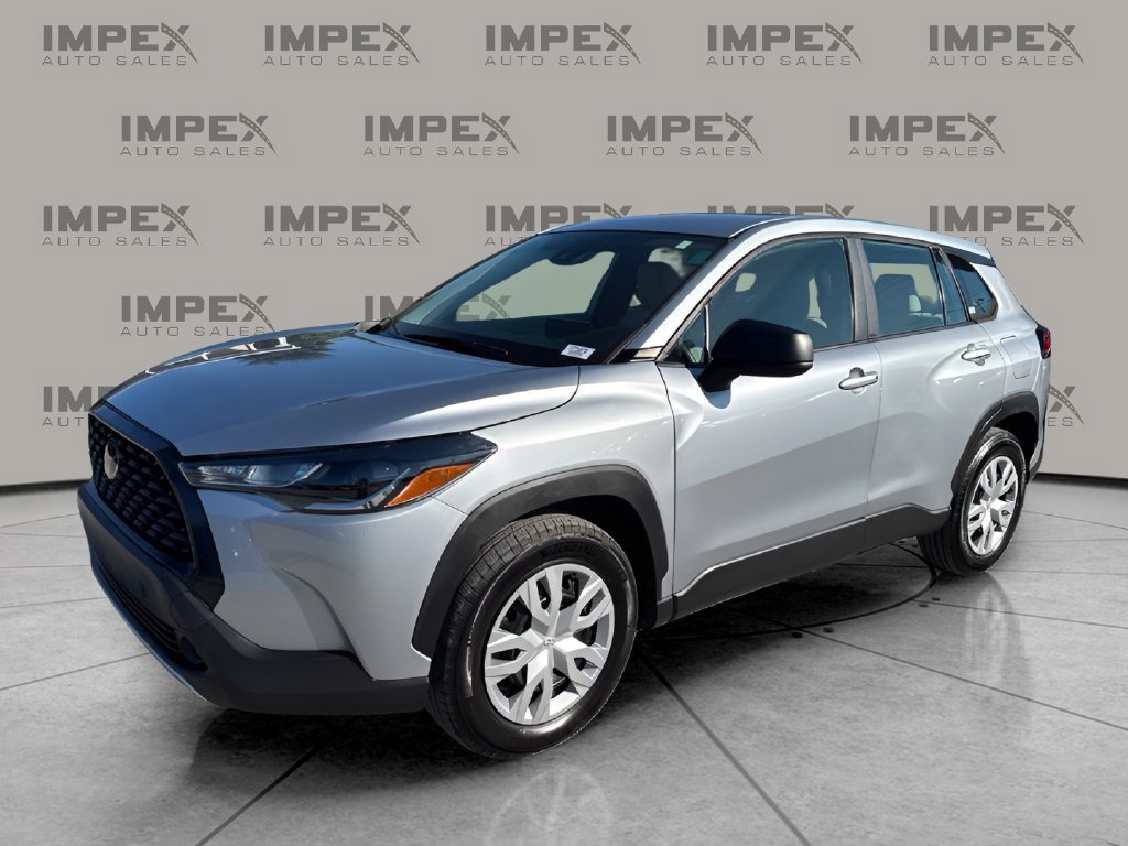 Used 2022 Toyota Corolla Cross L FWD image 1