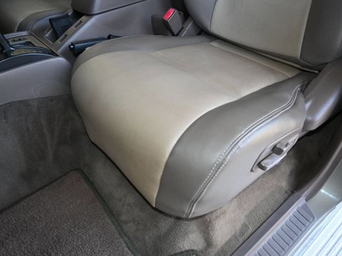 Used 1997 Toyota Land Cruiser image 64