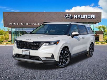 Used 2024 Kia Carnival EX