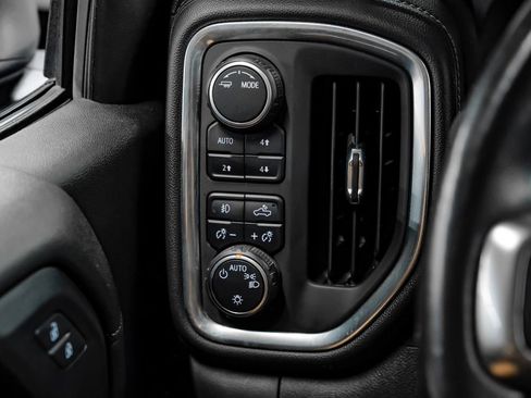 Used 2022 Chevrolet Silverado 1500 LT Trail Boss w/ Convenience Package II AWD/4WD image 27