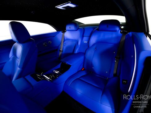 New 2025 Rolls-Royce Spectre Black Badge w/ Spectre Enhancement Package image 18