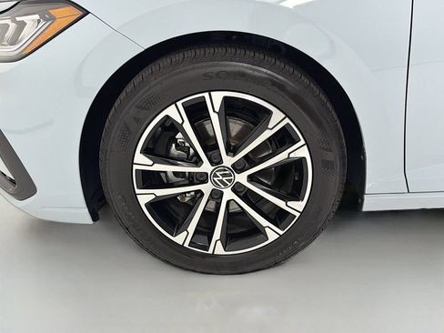 Used 2026 Volkswagen Jetta Sport FWD image 29