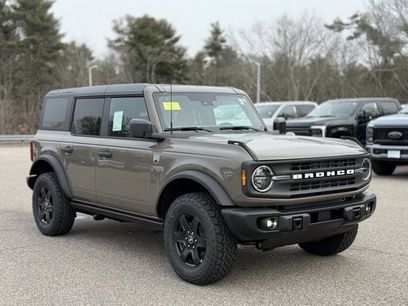 New 2025 Ford Bronco Big Bend w/ Black Diamond Package