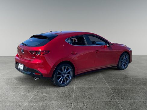 Used 2021 MAZDA MAZDA3 s FWD image 5