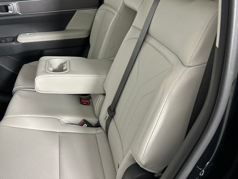 Certified 2026 Hyundai Santa Fe SEL AWD/4WD image 17