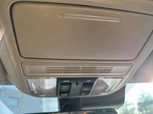 Used 2022 Honda Pilot EX-L image 52