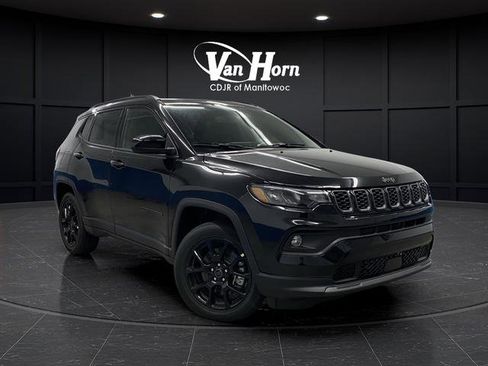 New 2025 Jeep Compass Latitude w/ Sun & Sound Group image 41