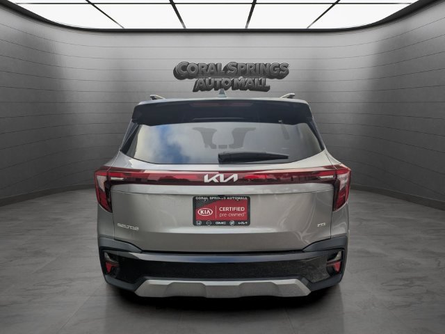 Used 2025 Kia Seltos EX w/ EX Sunroof Package AWD/4WD image 6