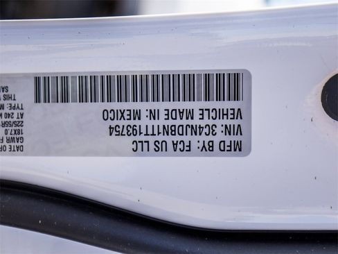 New 2026 Jeep Compass Latitude image 30