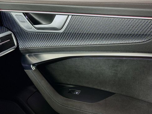 Used 2025 Audi RS 6 performance w/ Matte Carbon Package AWD/4WD image 17