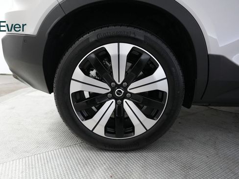 Used 2023 Volvo XC40 Recharge Plus AWD/4WD image 21