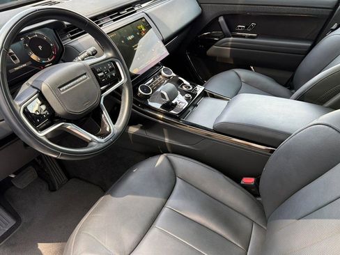 Used 2023 Land Rover Range Rover Sport SE AWD/4WD image 4