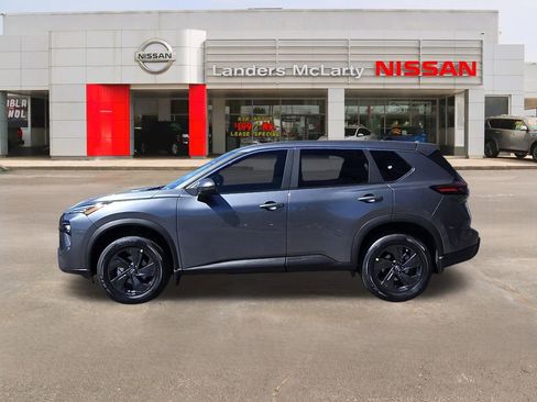 New 2026 Nissan Rogue SV w/ Cold Weather Package FWD image 6