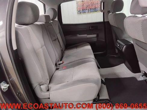 Used 2011 Toyota Tundra 4x4 CrewMax w/ SR5 Pkg image 14