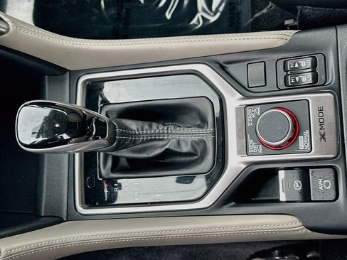 Used 2021 Subaru Forester Limited w/ Popular Package #3 AWD/4WD image 17