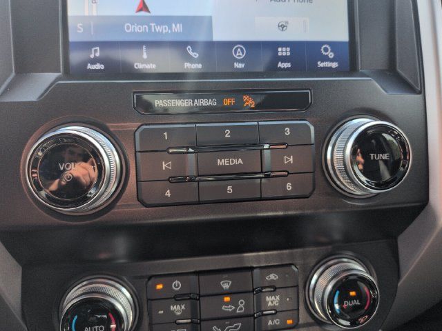 Used 2020 Ford F150 Lariat w/ Equipment Group 502A Luxury AWD/4WD image 41