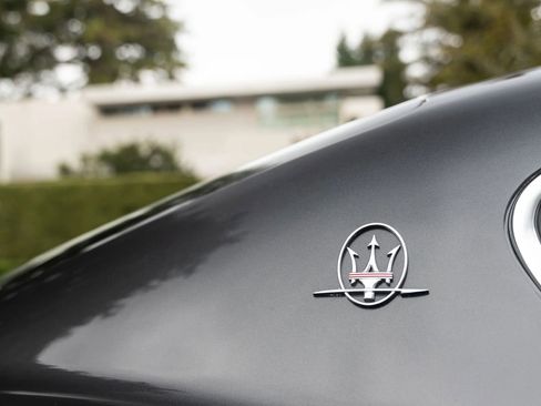 Used 2009 Maserati GranTurismo S RWD image 38