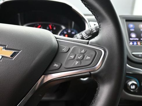 Used 2024 Chevrolet Equinox LT image 17