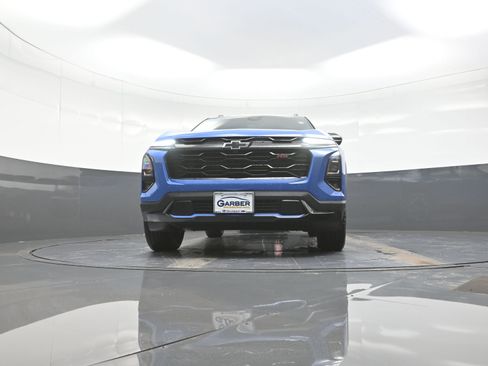 New 2026 Chevrolet Equinox RS w/ Safety and Technology Package AWD/4WD image 10