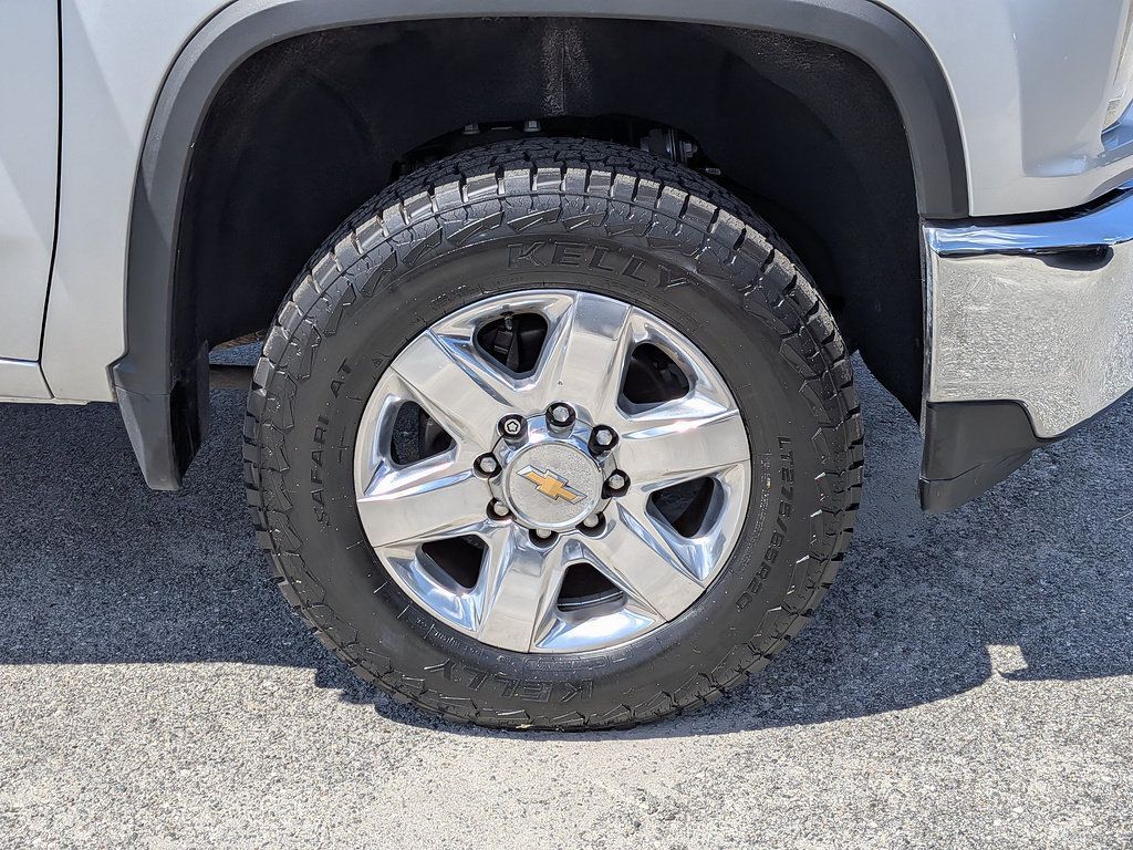 Used 2022 Chevrolet Silverado 2500 LTZ w/ Gooseneck/5TH Wheel Package AWD/4WD image 37