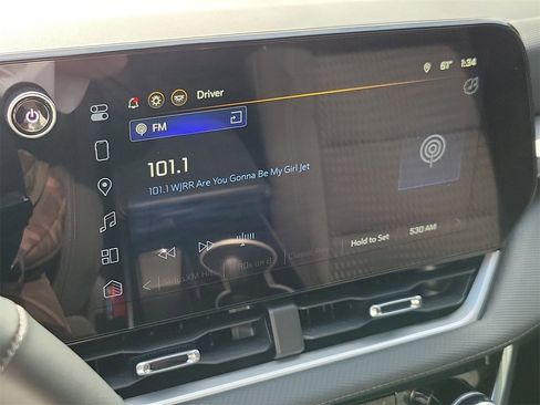 Used 2025 Chevrolet Equinox LT image 23