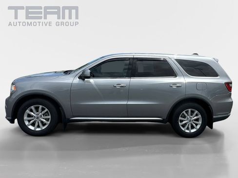 Used 2019 Dodge Durango SXT w/ 3rd Row Seating Group RWD image 4