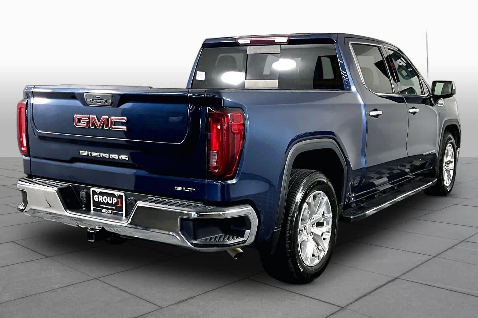 Used 2021 GMC Sierra 1500 SLT RWD image 12